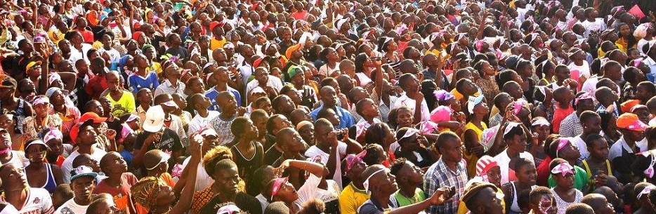 Kampala City Festival Kampala Road crowd. PHOTO Ndijjo
