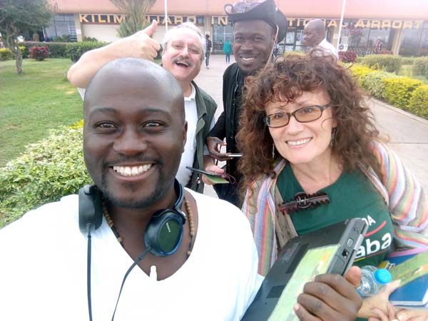 Wolfgang Thome, Edgar Batte, Charlotte Beauvoisin, Solomon Oleny. Kilimanjaro Airport