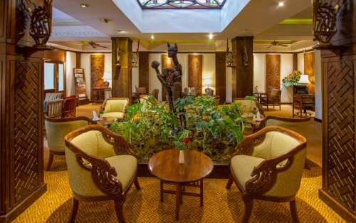 Nairobi Serena Hotel. Bambara Lounge for residents