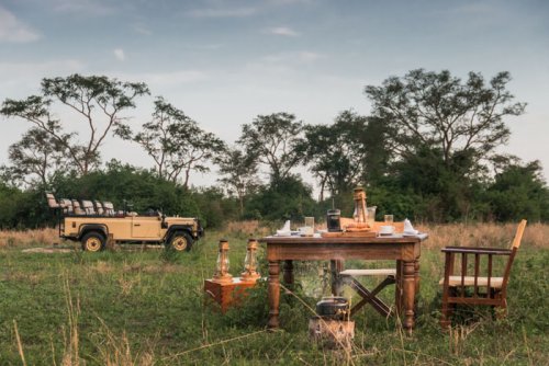 Semliki Safari Lodge, Uganda. Bush breakfast 