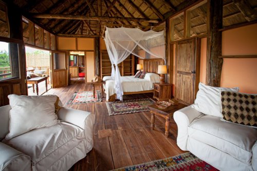 Semliki Safari Lodge, Uganda. Luxury accommodation