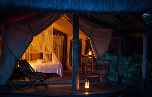 Semliki Safari Lodge. luxury safari tents Uganda