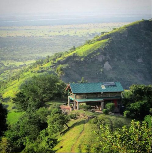 The Observatory, luxury self-catering accommodation Queen Elizabeth National Park, Uganda